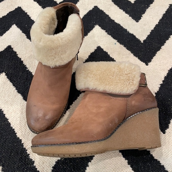 Andre Assous Wedge Shearling Booties - Picture 2 of 12
